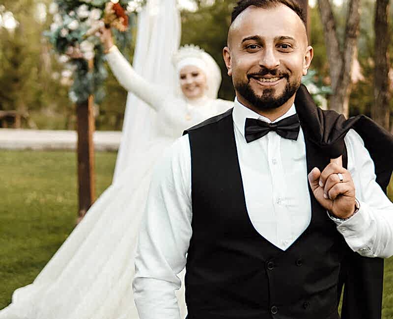 Sivas | Fotoğrafçı | Düğün | Dış Çekim | Stüdyo | Kamera | Dron | Kına | Nişan | Nikah | Klip | Hikaye | Kuaför | Gelinlik | Plato | Fiyat | Uygun | Sonbahar | Konsept | 2023 | Bungalov | Medrese | Gelin | Damat | Albüm